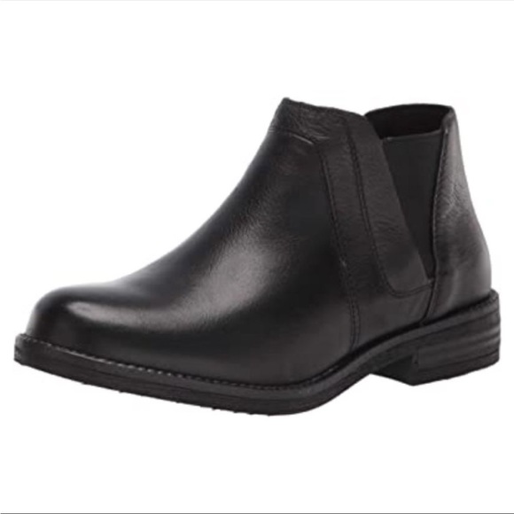 Clarks Demi Beat Anke Boot - Picture 2 of 7